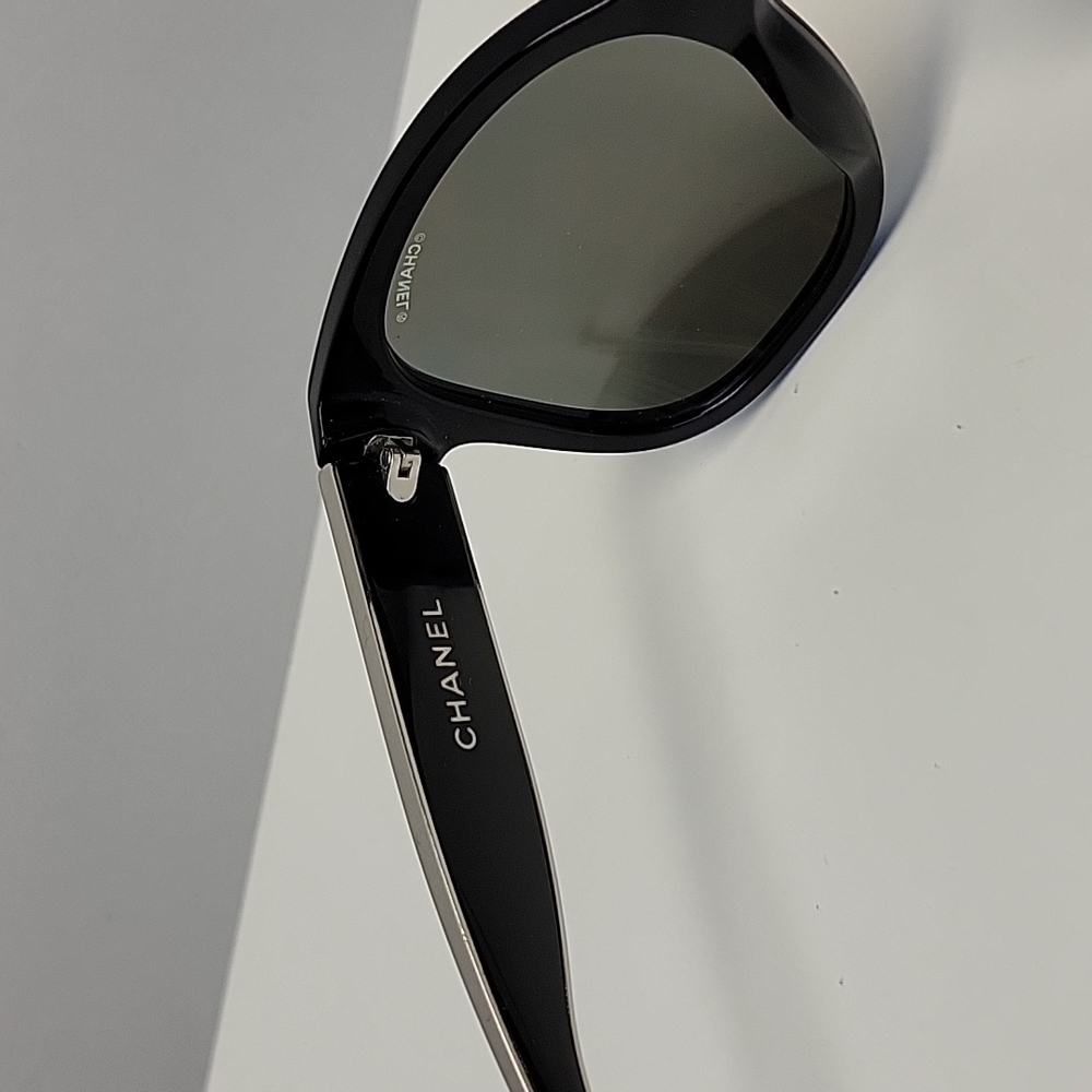 Authentic Chanel Black Sunglasses - Picture 6 of 9